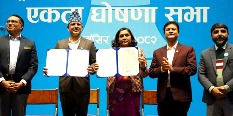 The current image has no alternative text. The file name is: samati.jpg