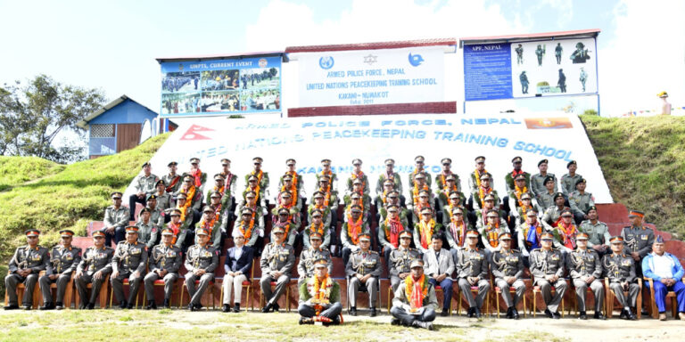 The current image has no alternative text. The file name is: sasatra.jpg