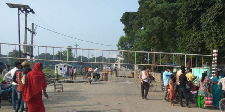 The current image has no alternative text. The file name is: simanaka.jpg