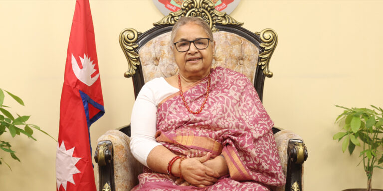 The current image has no alternative text. The file name is: susila-1.jpg