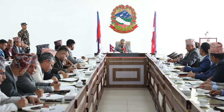 The current image has no alternative text. The file name is: susila-3.jpg