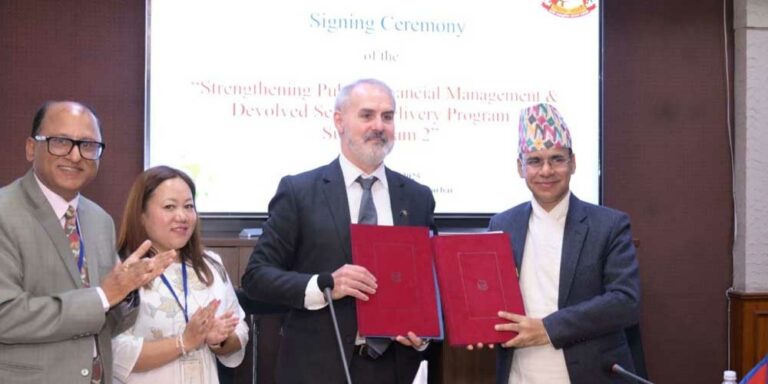 The current image has no alternative text. The file name is: adb.jpg