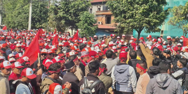 The current image has no alternative text. The file name is: amale-1.jpg