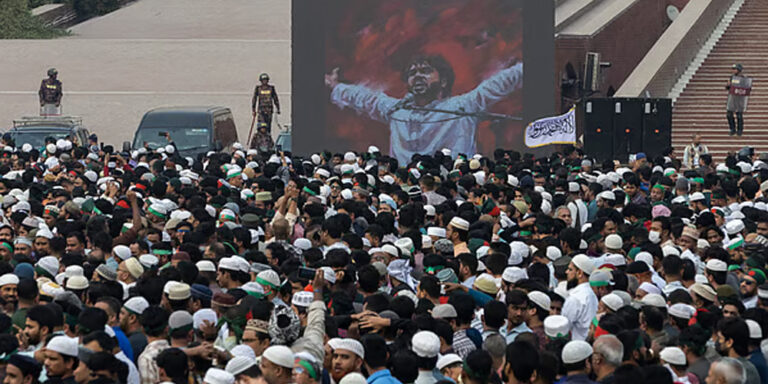 The current image has no alternative text. The file name is: bangadesh.jpg