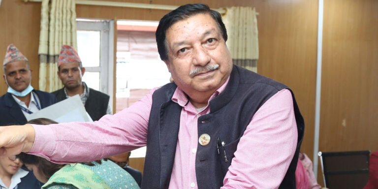 The current image has no alternative text. The file name is: chalese.jpg