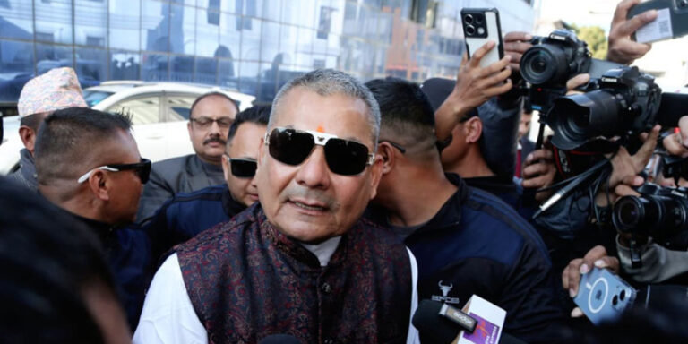 The current image has no alternative text. The file name is: durga-4.jpg