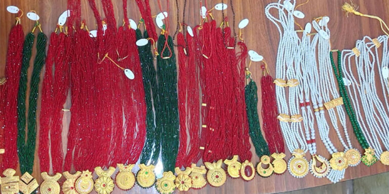 The current image has no alternative text. The file name is: gold-1.jpg