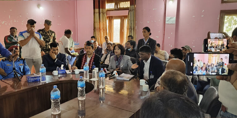 The current image has no alternative text. The file name is: health-minister.jpg