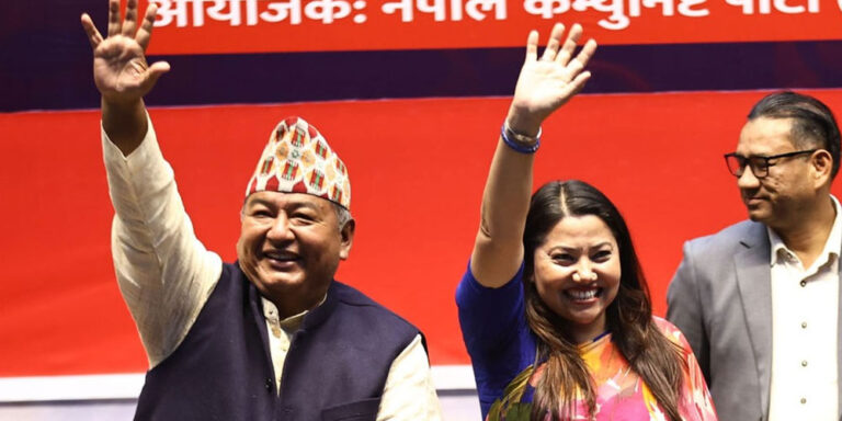 The current image has no alternative text. The file name is: jhakri.jpg