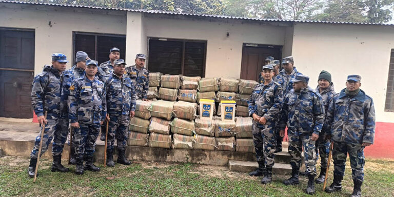 The current image has no alternative text. The file name is: kaju.jpg