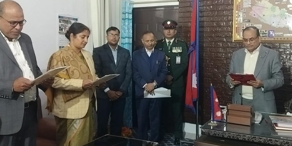 मधेश प्रदेशमा मन्त्रिपरिषद् विस्तार, दुई मन्त्रीले लिए शपथ - www.drishtinews.com