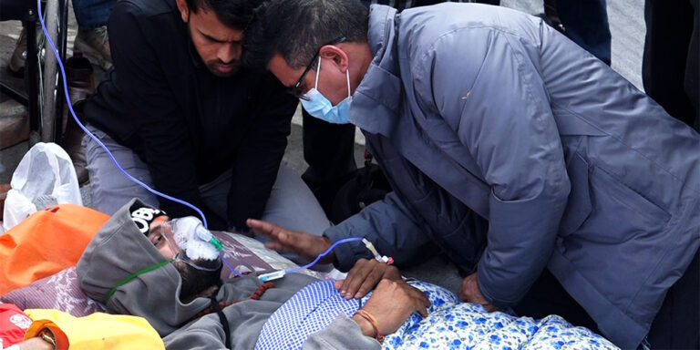 The current image has no alternative text. The file name is: nicholasss.jpg