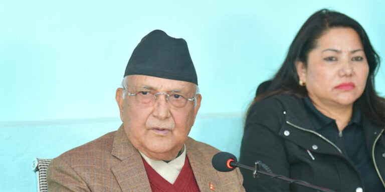 The current image has no alternative text. The file name is: oli.jpg