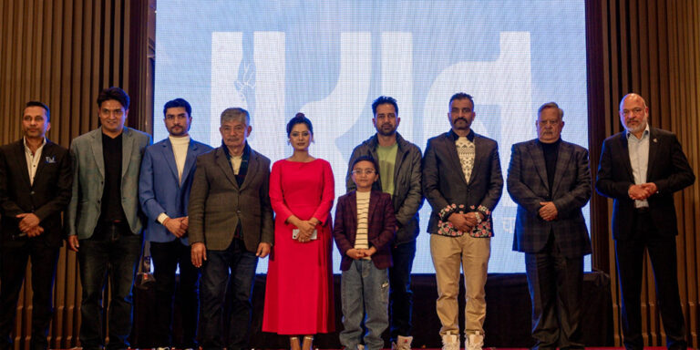 The current image has no alternative text. The file name is: parana.jpg