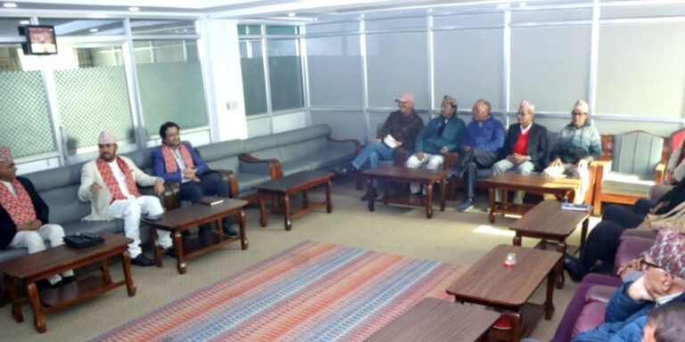 The current image has no alternative text. The file name is: raprapa-2.jpg