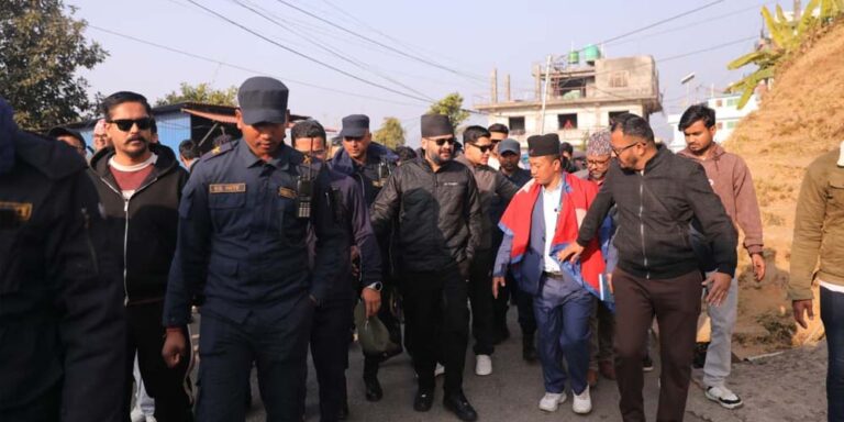 The current image has no alternative text. The file name is: balen-5.jpg