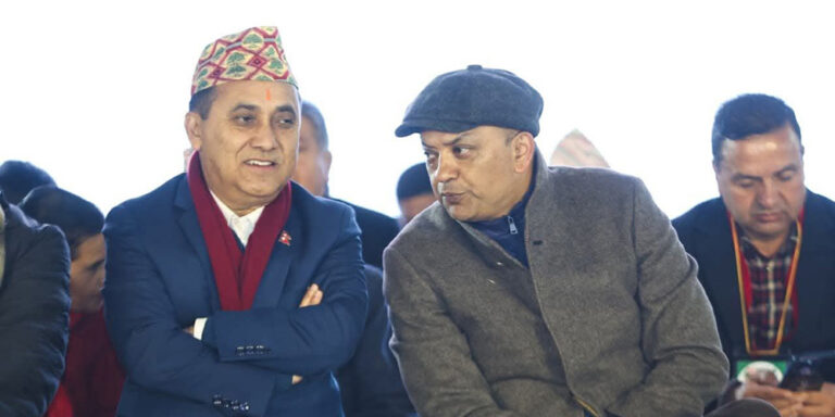 The current image has no alternative text. The file name is: gagan-6.jpg