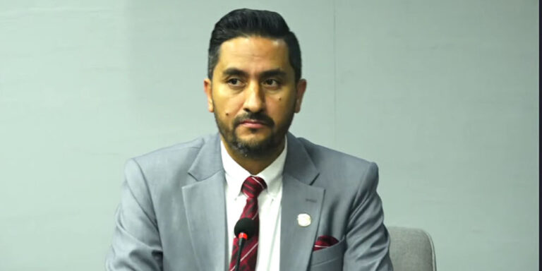 The current image has no alternative text. The file name is: jagadish.jpg