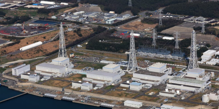 The current image has no alternative text. The file name is: japan.jpg