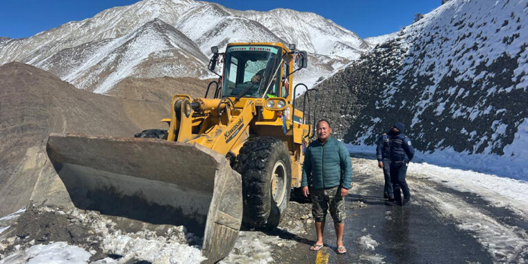 The current image has no alternative text. The file name is: muktinath.jpg