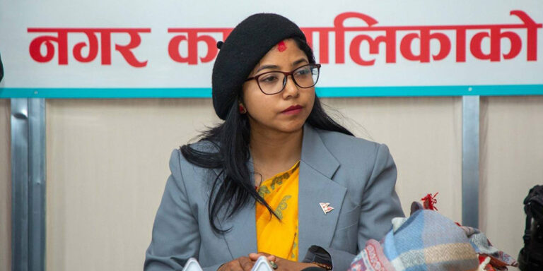 The current image has no alternative text. The file name is: sunita.jpg