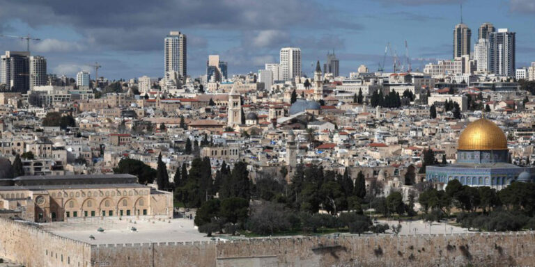 The current image has no alternative text. The file name is: Iran-teharan-1024x500-1.jpg