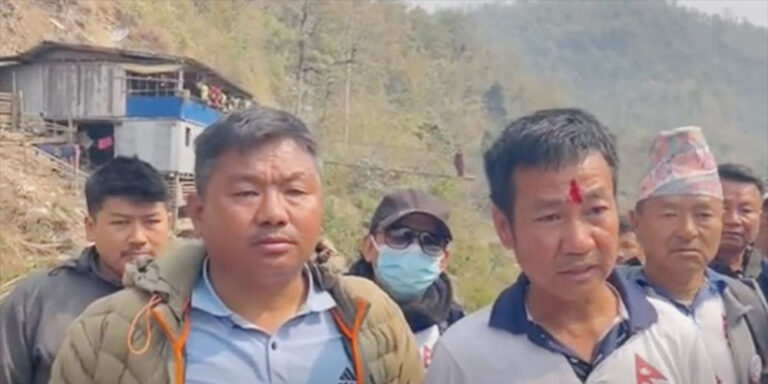 The current image has no alternative text. The file name is: harka.jpg