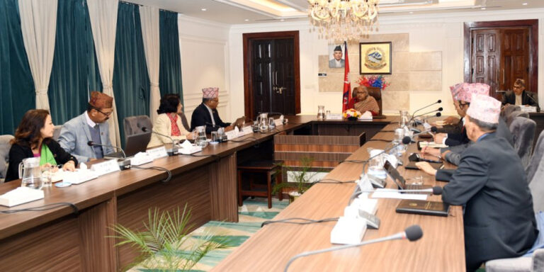 The current image has no alternative text. The file name is: pm.jpg