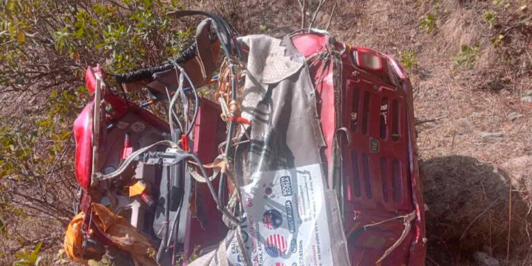 The current image has no alternative text. The file name is: tractor.jpg