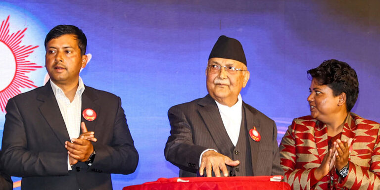 The current image has no alternative text. The file name is: uyamale.jpg