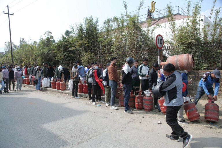 The current image has no alternative text. The file name is: 17.jpg