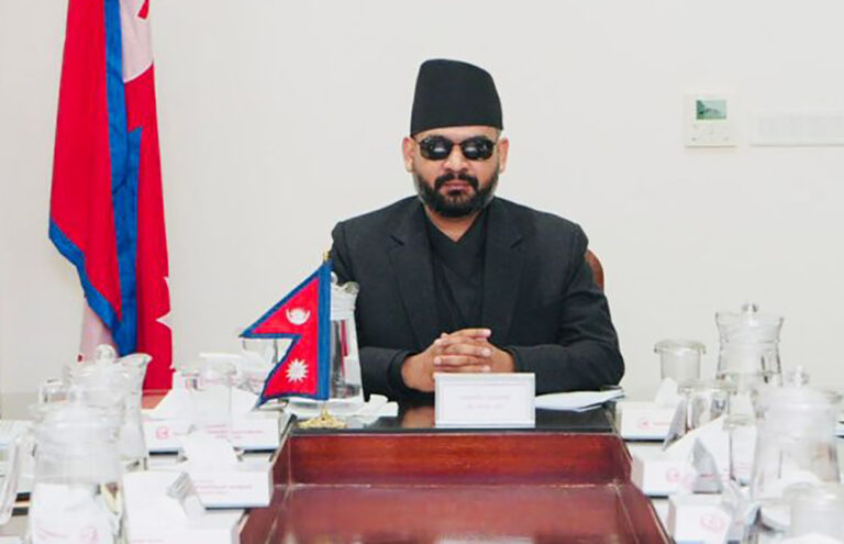 The current image has no alternative text. The file name is: Balen1774713654.jpg