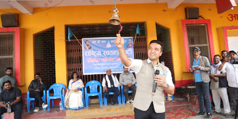 The current image has no alternative text. The file name is: ansari.jpg