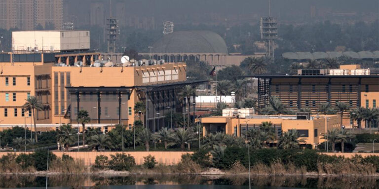 The current image has no alternative text. The file name is: bagdat.jpg