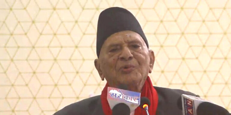 The current image has no alternative text. The file name is: bahndari.jpg