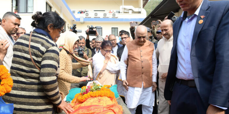 The current image has no alternative text. The file name is: kp-oli-1.jpg