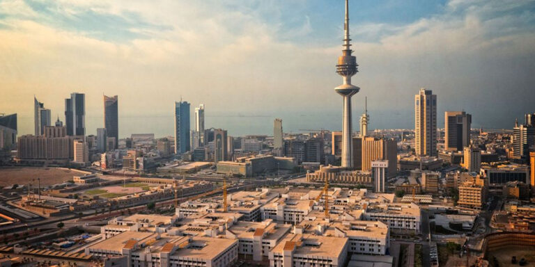 The current image has no alternative text. The file name is: kuwait.jpg
