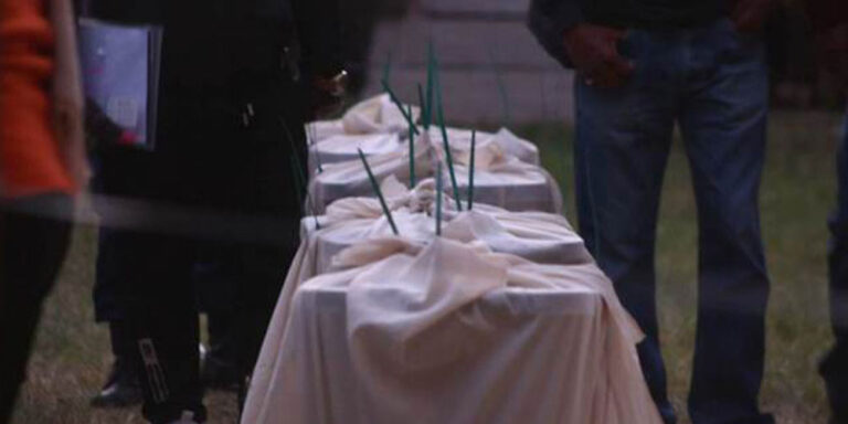 The current image has no alternative text. The file name is: matpetika.jpg