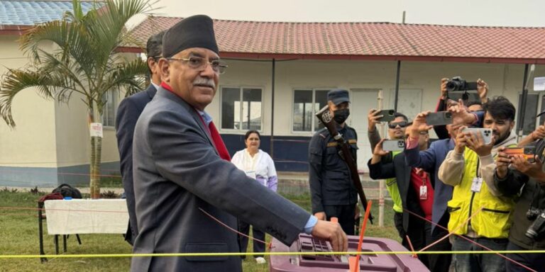 The current image has no alternative text. The file name is: prschand.jpg