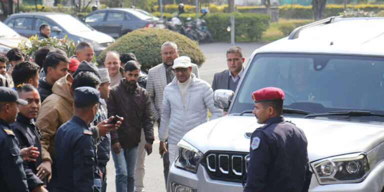 The current image has no alternative text. The file name is: ramesh-.jpg