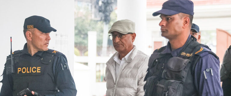 The current image has no alternative text. The file name is: ramesh-lekhak-pakrau.jpg