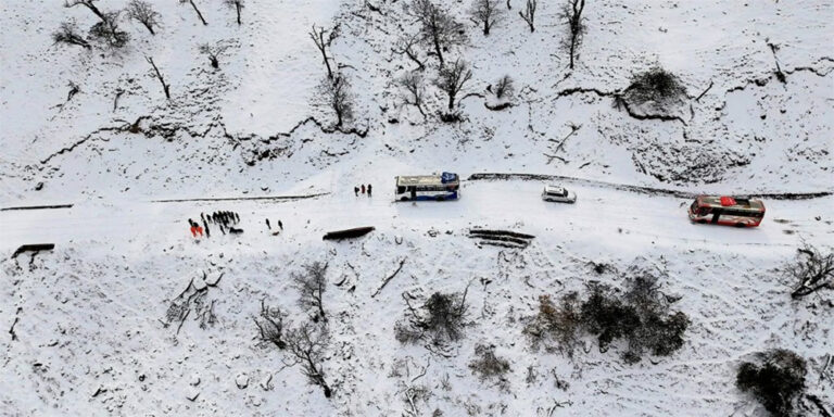 The current image has no alternative text. The file name is: sadk.jpg