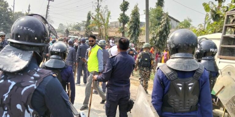 The current image has no alternative text. The file name is: sarlahi.jpg