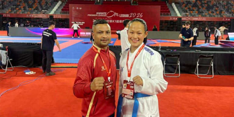 The current image has no alternative text. The file name is: arika.jpg