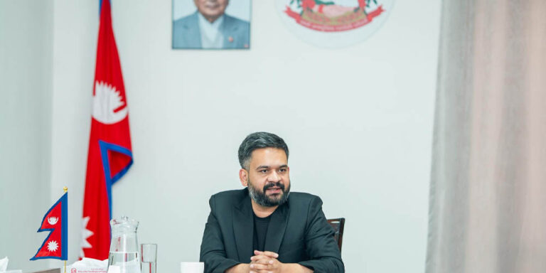 The current image has no alternative text. The file name is: balen-1.jpg