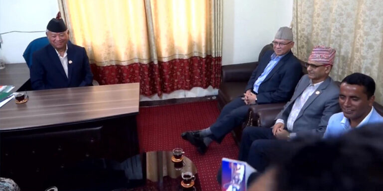 The current image has no alternative text. The file name is: bipakshi-dal-baithak-latest.jpg