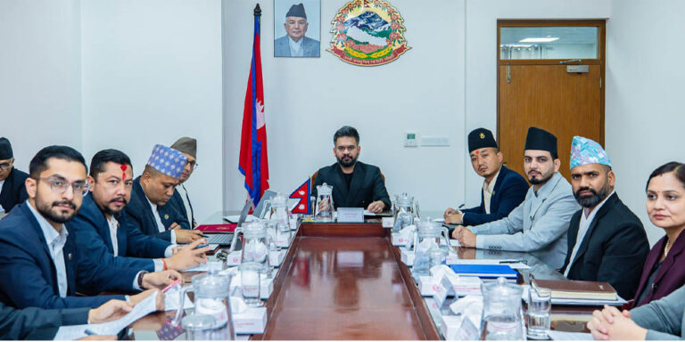 The current image has no alternative text. The file name is: cabenet.jpg