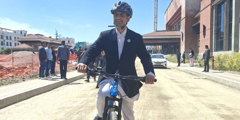 The current image has no alternative text. The file name is: cycal.jpg