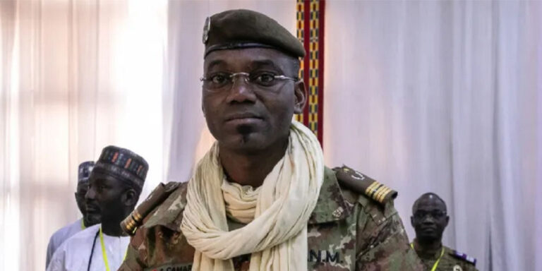 The current image has no alternative text. The file name is: mali.jpg