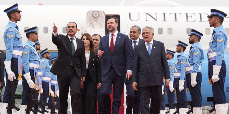 The current image has no alternative text. The file name is: pakistan.jpg